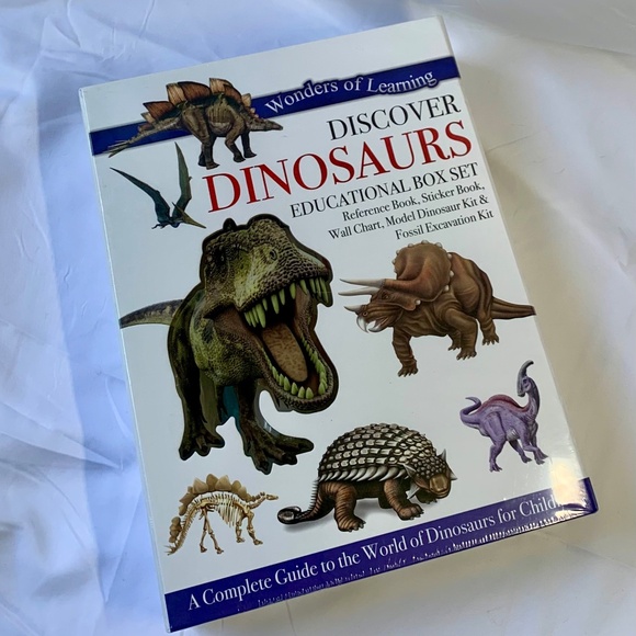 Discover Dinosaurs Education Box Set New Sealed - Picture 1 of 9